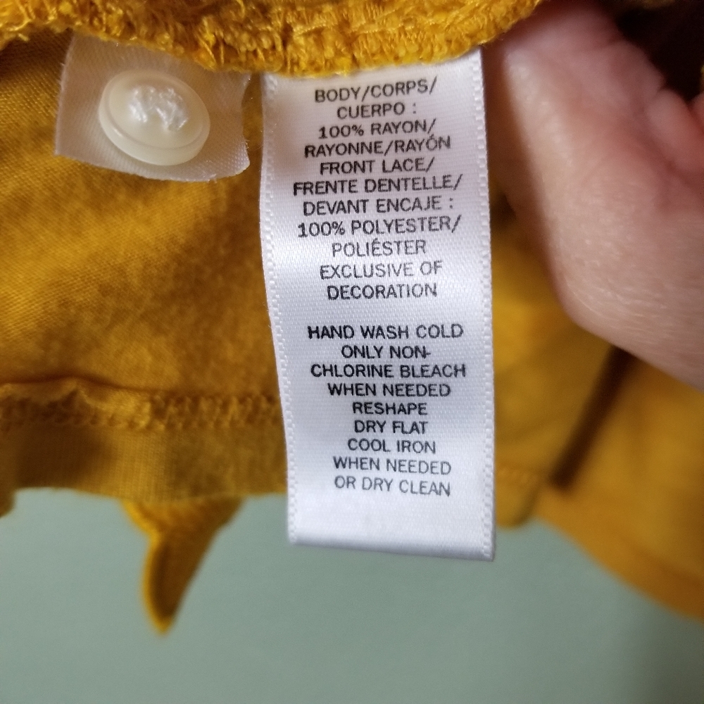 LOFT SLEEVELESS TOP - Picture 4 of 4